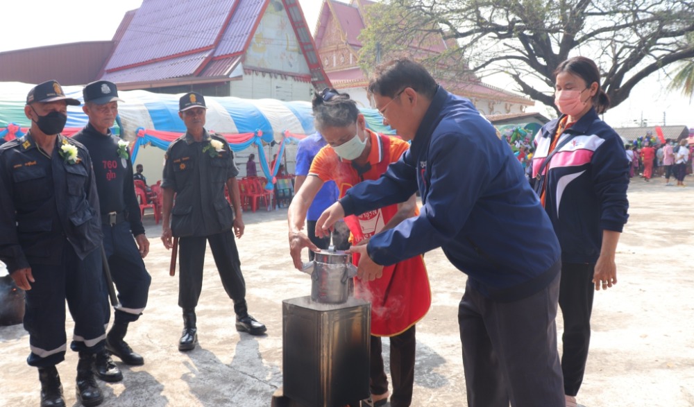 โครงการประเพณีประจำตำบลกำพี้  “เฮ็ดข้าวปุ้น บุญมหาชาติ แห่ผะเหวดเข้าเมือง”