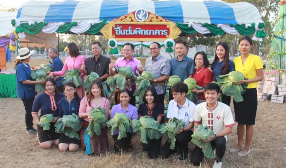 โครงการจัดงานประเพณีบุญข้าวคูณลาน น้อมนมัสการหลวงปู่หิน หลวงพ่อเพชร เทศกาลเห็ดและกระหล่ำปี เยี่ยมชมของดีวิถีชื่นชม