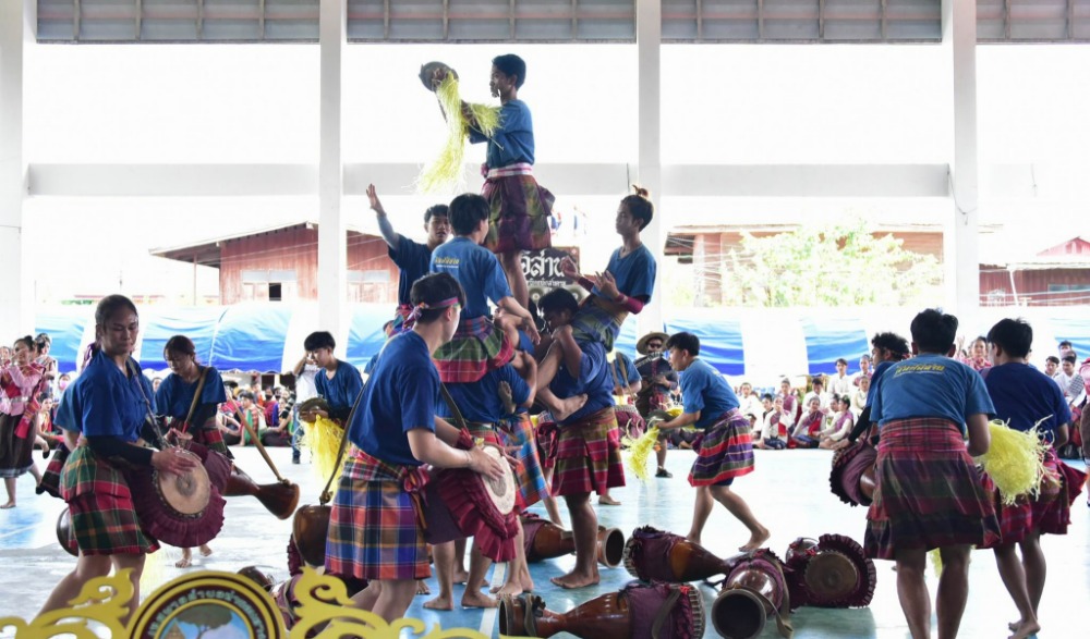 โครงการจัดงานประเพณีไหลเรือไฟวันออกพรรษา
