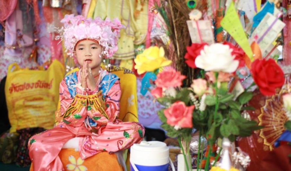 ประเพณีบวชลูกแก้ว
