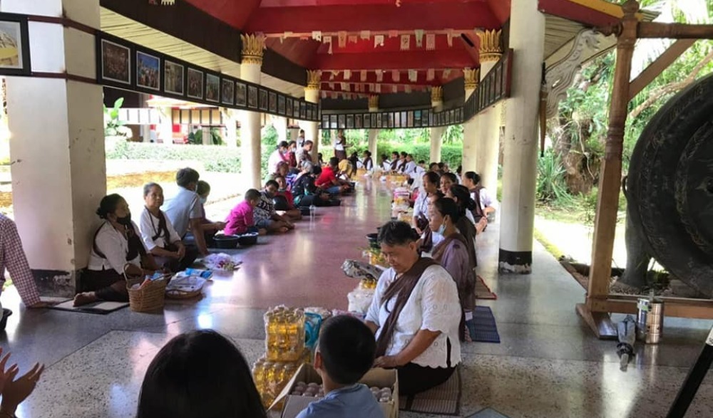 ประเพณีลอยเรือสะเดาะห์เคราะห์