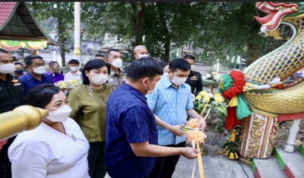 งานนมัสการรอยพระพุทธบาทเขาสมอแคลง