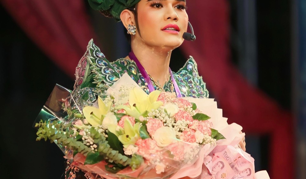 เล่าขานตำนาน "พระบรมธาตุเจดีย์ สืบสานประเพณีห่มผ้าพระธาตุ ประจำปี ๒๕๖๖ จังหวัดชัยนาท