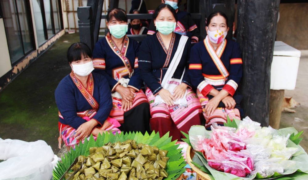 พิธีเปิดกาดไตลื้อศรีดอนชัย และพิธีกล่อมฝ้ายจัยยะมงคล