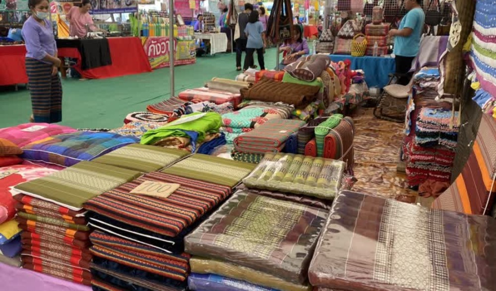 งานลางสาดและลองกองหวาน ประจำปี 2566