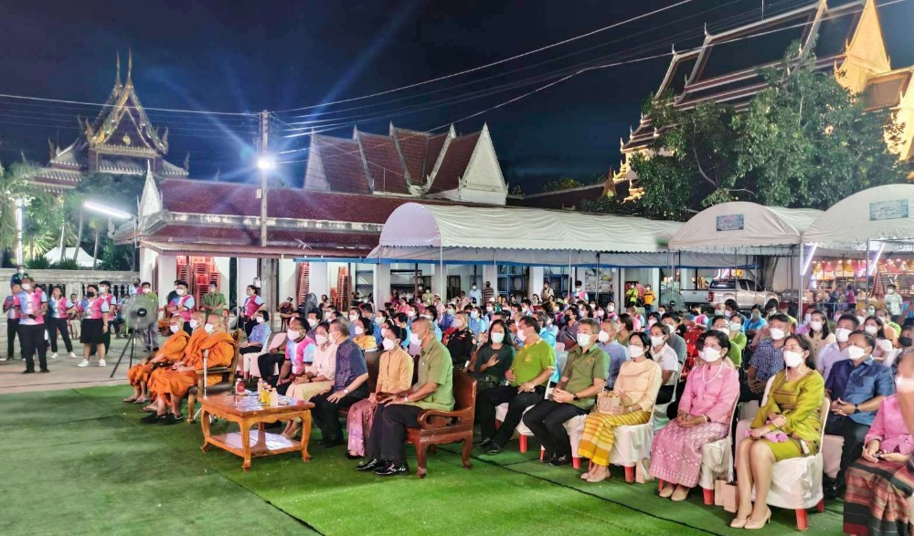 งานนมัสการหลวงพ่อโตวัดไชโยวรวิหาร