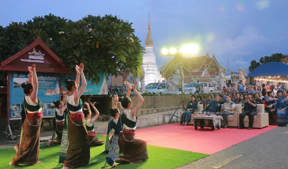 การท่องเที่ยวตลาดวัฒนธรรมจังหวัดสกลนคร