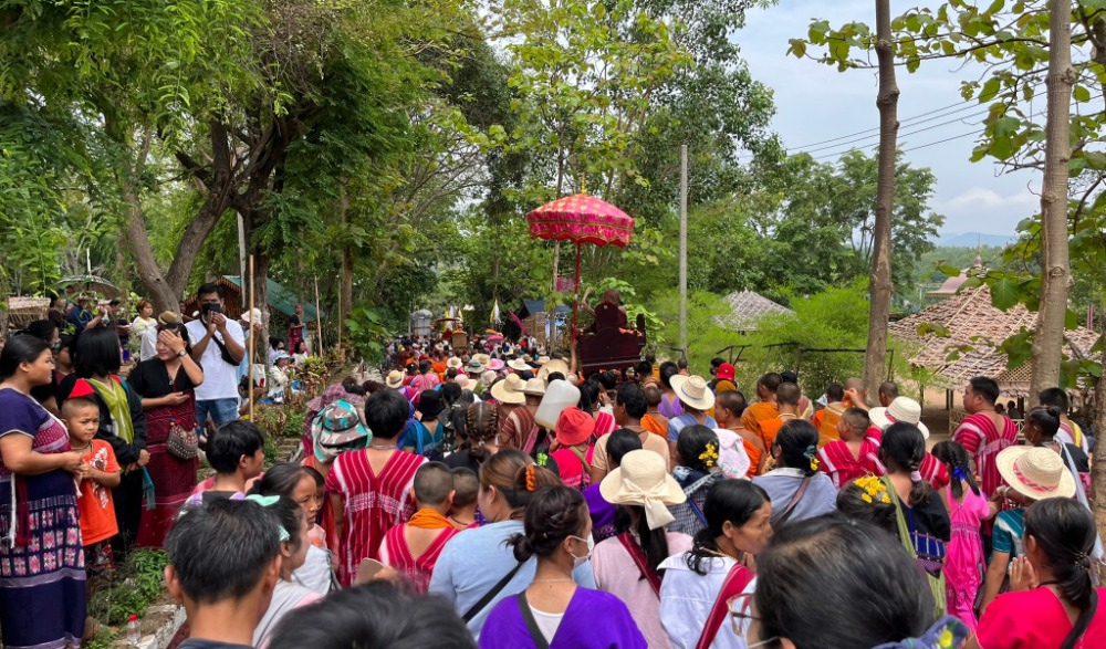 พิธีเปลี่ยนผ้าครองสรีระสังขาร ครูบาเจ้าชัยยะวงศาพัฒนา