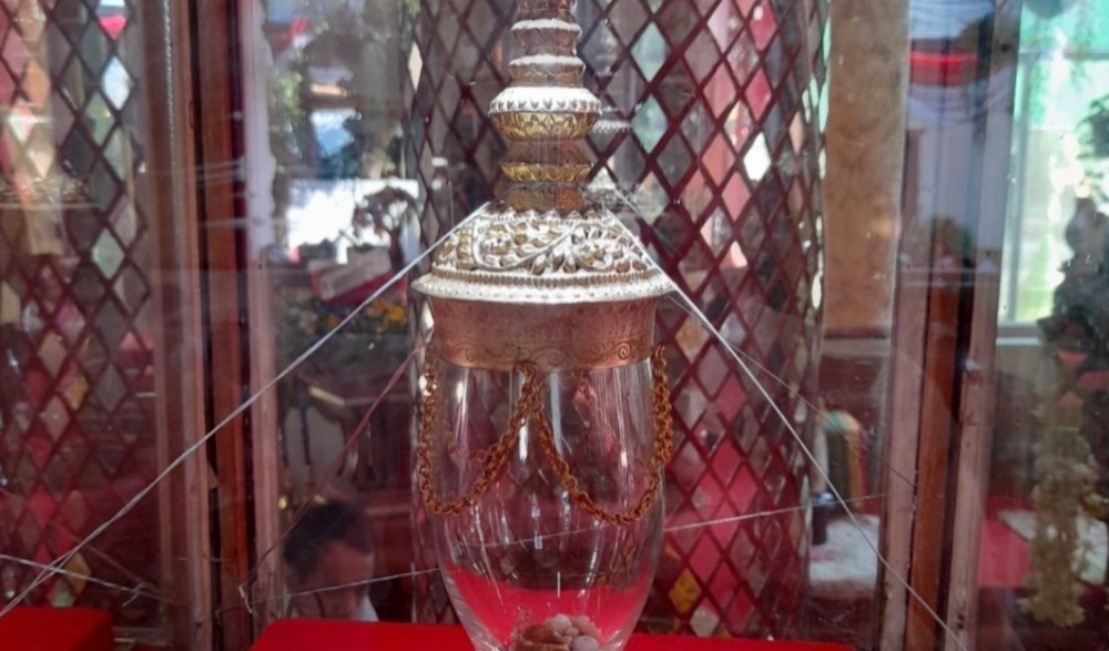 งานประเพณีสรงน้ำอัฐิธาตุครูบาศรี อริยวํโส พระครูสีหสุวรรณวงศ์ (สิงห์ทอง อินฺทวํโส)