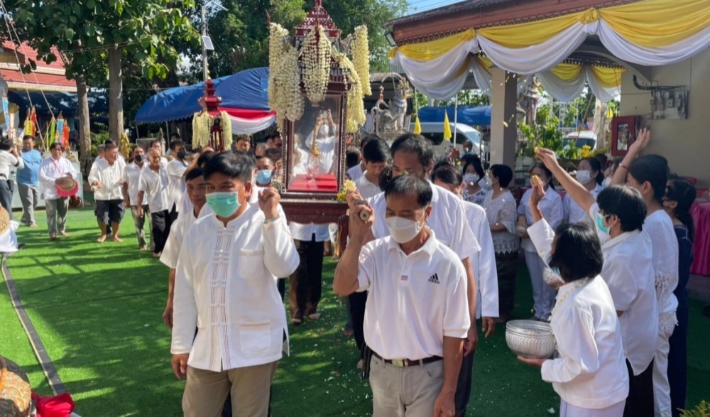 งานประเพณีสรงน้ำอัฐิธาตุครูบาศรี อริยวํโส พระครูสีหสุวรรณวงศ์ (สิงห์ทอง อินฺทวํโส)