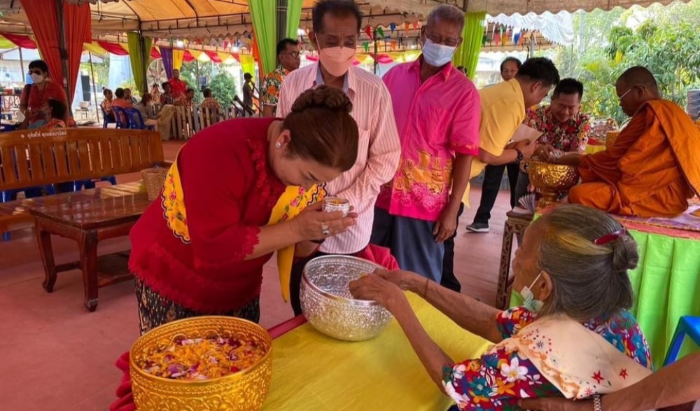 งานประเพณีสงกรานต์ไทยรามัญ (ลายดอก)