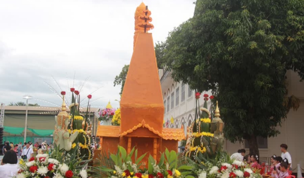 งานประเพณีแห่เทียนพรรษา ประจำปี 2566