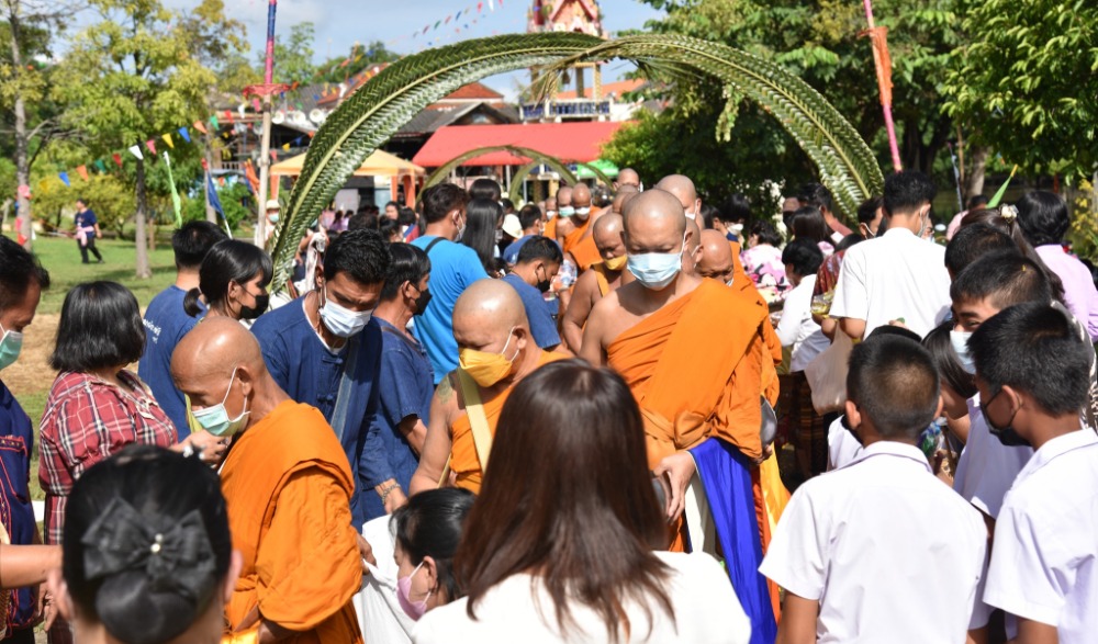 ขอเชิญร่วมงานประเพณีตักบาตรเทโว  ณ วัดเขาโคกโค ตำบลทุ่งนาไทย อำเภอทัพทัน อุทัยธานี