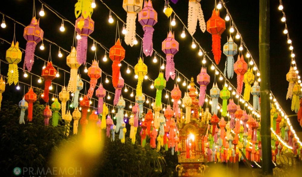 งานวัฒนธรรมวัดทุ่งกล้วยโพธาราม ( กิจกรรมแขวนโคมพันดวง ) งานปั่นฝ้าย สายบุญ จุลกฐิน และ งานประเพณียี่เป็ง ประจำปี พ.ศ.2566