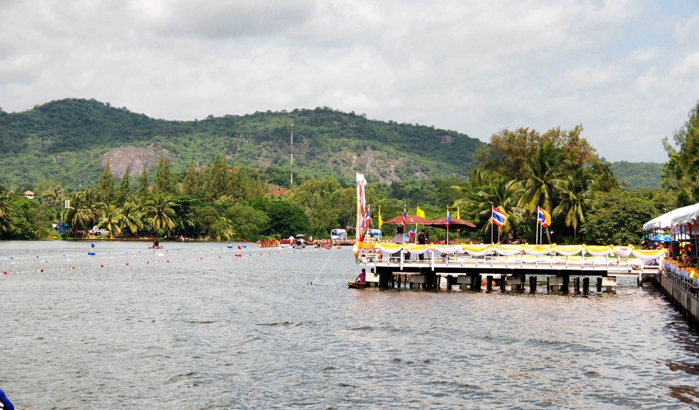 การแข่งขันศึกเรือยาวชิงจ้าวสายน้ำ อ่างเก็บน้ำเขาเต่า หัวหิน 2566 ปีที่ 16