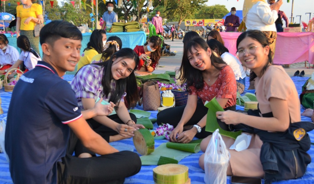 กระทงร่วมใจ สานสายใยครอบครัว จังหวัดชัยนาท ประจำปี พ.ศ. ๒๕๖๖
