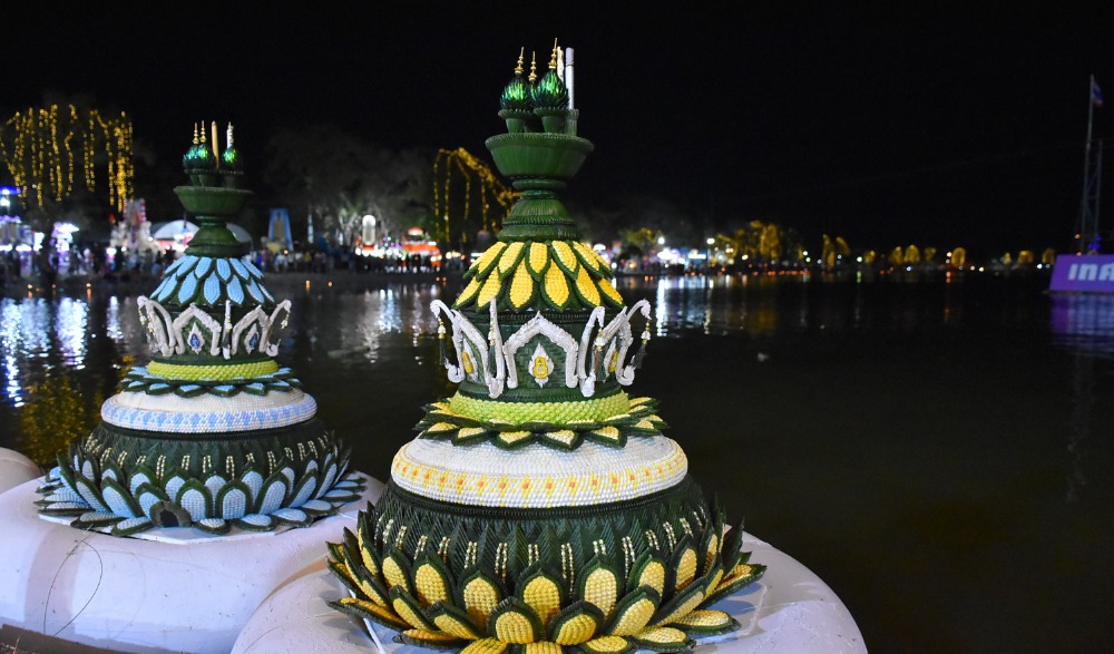 งานเทศกาลลอยพระประทีปพระราชทานสิบสองเพ็งไทสกล จังหวัดสกลนคร ประจำปี 2566