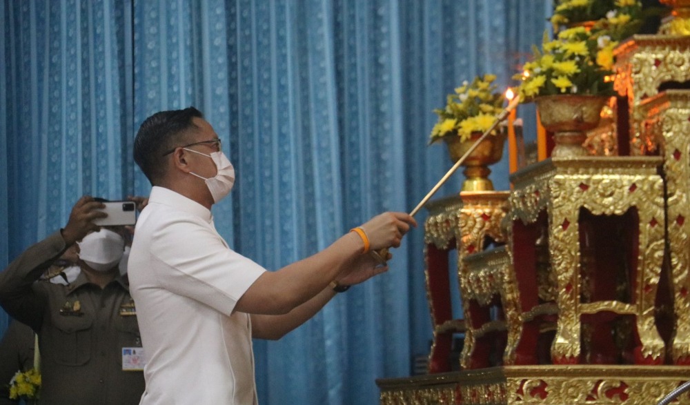 สวดมนต์ข้ามปี เสริมสริมมงคลทั่วไทย ส่งท้ายปีเก่าต้อนรับศักราชใหม่ ๒๕๖๖
