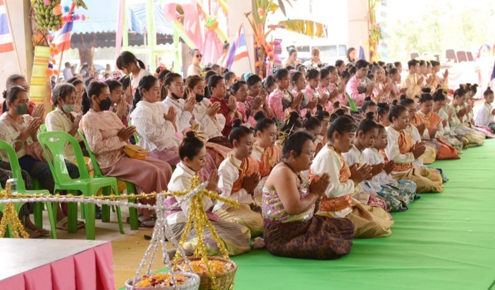 งานประเพณี กินข้าวปุ้น  เอาบุญผะเหวด  ฟังเทศน์มหาชาติ วัดวังมะกรูด วังท่าช้าง กบินทร์บุรี