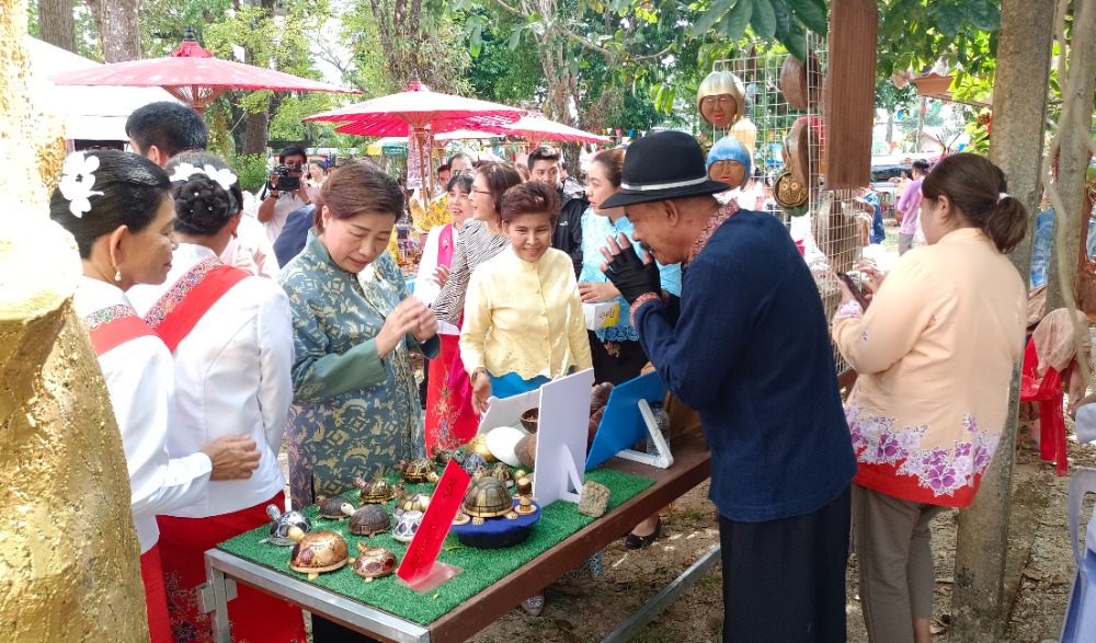 ชุมชนยลวิถีวัดบ้านหงาว