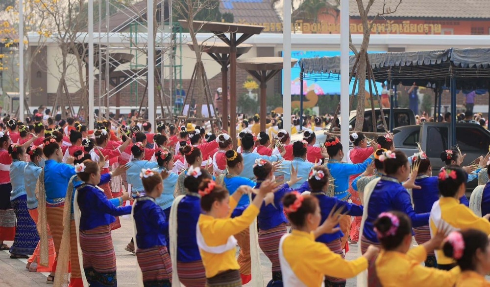 "ประเพณีมหาสงกรานต์" อำเภอเชียงของ จังหวัดเชียงราย