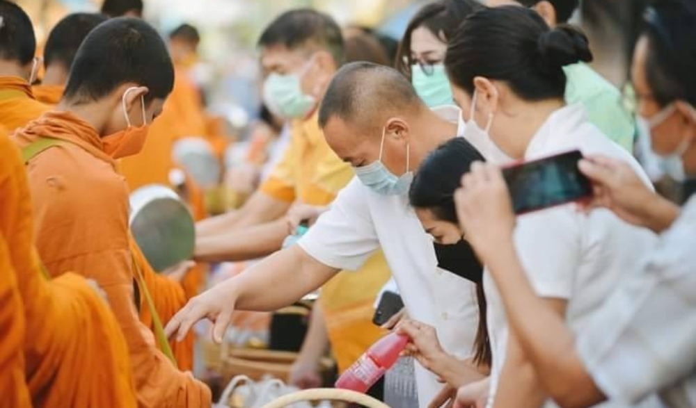เย็นทั่วหล้า มหาสงกรานต์ ถนนสายวัฒนธรรมสู้ศึกเมืองประจวบ 2567