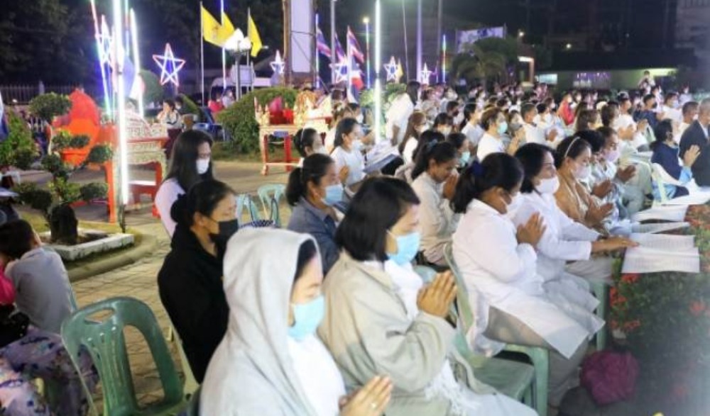 สวดมนต์ข้ามปี เสริมสิริมงคลทั่วไทย ส่งท้ายปีเก่า ต้อนรับปีใหม่ ๒๕๖๘