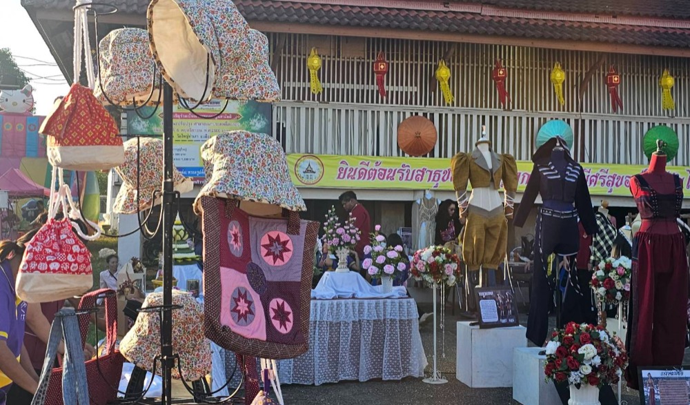 งานมวยไทยพระยาพิชัยดาบหักและมวยท่าเสา