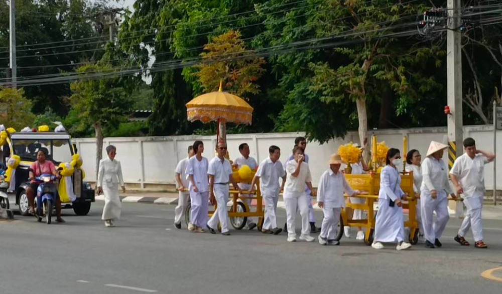 เทศกาลถือศีลกินเจ โรงเจเค่งฮกตั๊ว วัดถาวรวราราม จังหวัดกาญจนบุรี