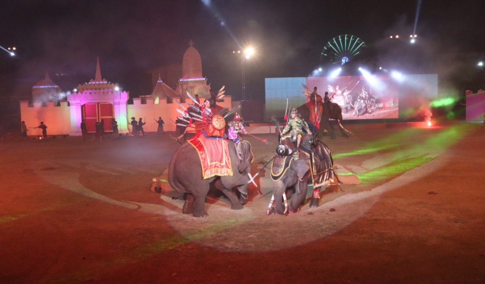 งานอนุสรณ์ดอนเจดีย์และงานกาชาด จังหวัดสุพรรณบุรี