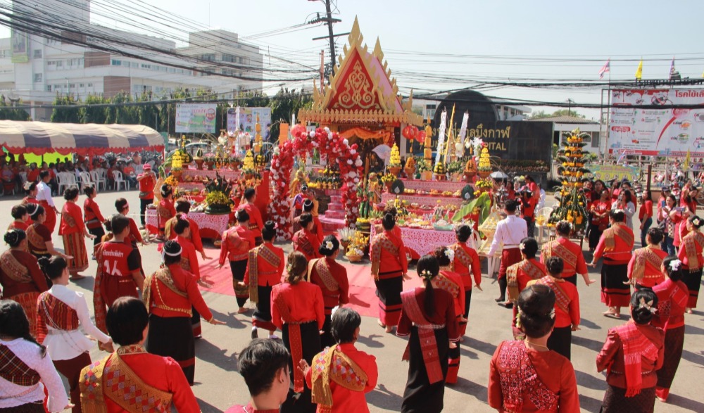 ประเพณีสักการะศาลเจ้าแม่สองนาง