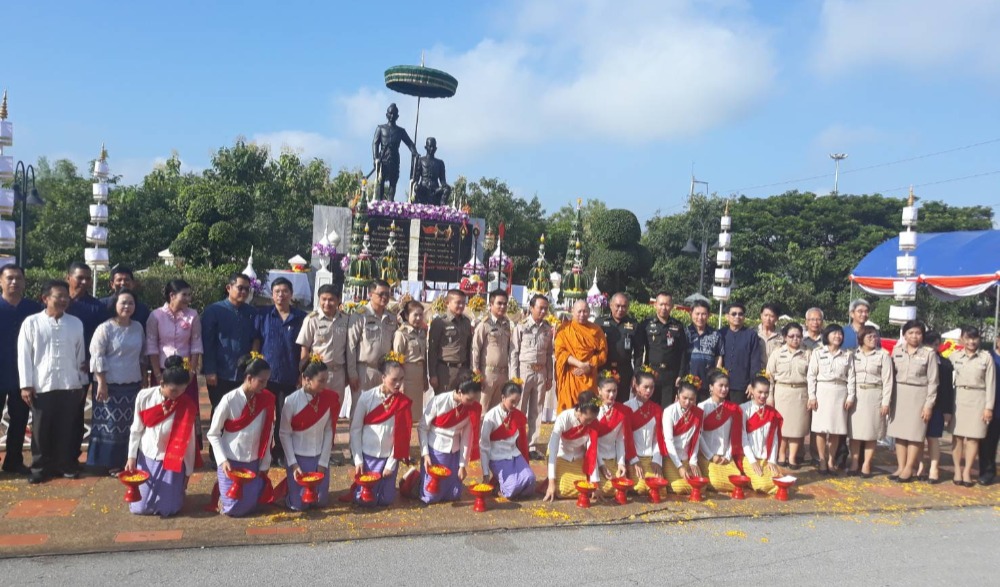 ประเพณีบวงสรวงดวงวิญญาณสองมหาวีรบุรุษเมืองแพร่
