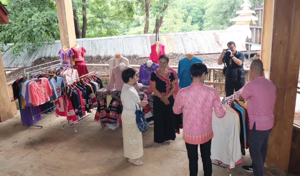 โครงการเข้าวัดปฏิบัติธรรมวันธรรมสวนะ ครอบครัวหิ้วตะกร้า ศรัทธาอิ่มบุญ อุดหนุนชุมชน” ประจำปีงบประมาณ พ.ศ. ๒๕๖๙ ครั้งที่ ๔