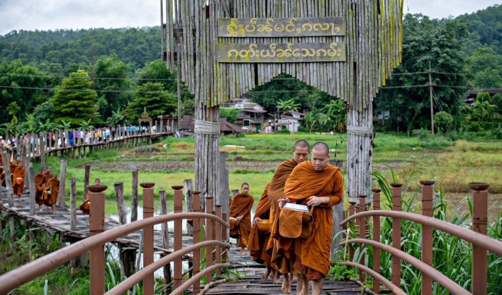 โครงการเข้าวัดปฏิบัติธรรมวันธรรมสวนะ ครอบครัวหิ้วตะกร้า ศรัทธาอิ่มบุญ อุดหนุนชุมชน” ประจำปีงบประมาณ พ.ศ. ๒๕๖๙
