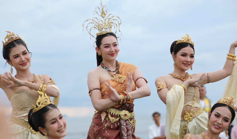 พิธีบวงสรวงปู่ภุชงค์ นาคราช